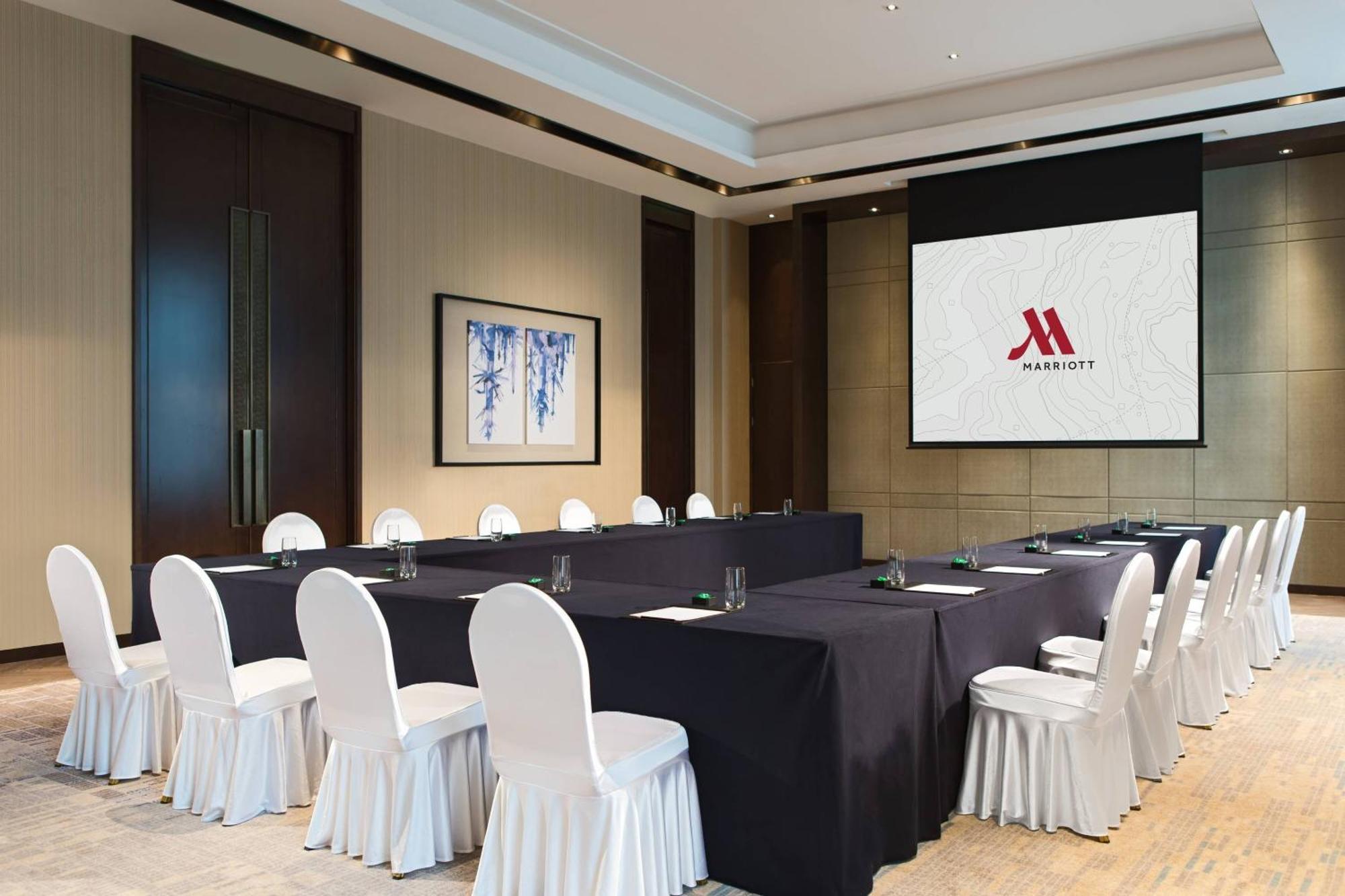 Chongqing Marriott Hotel Zewnętrze zdjęcie